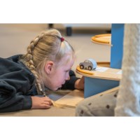 Garage - with cars | Educo | Play set | SPEELWERELD.